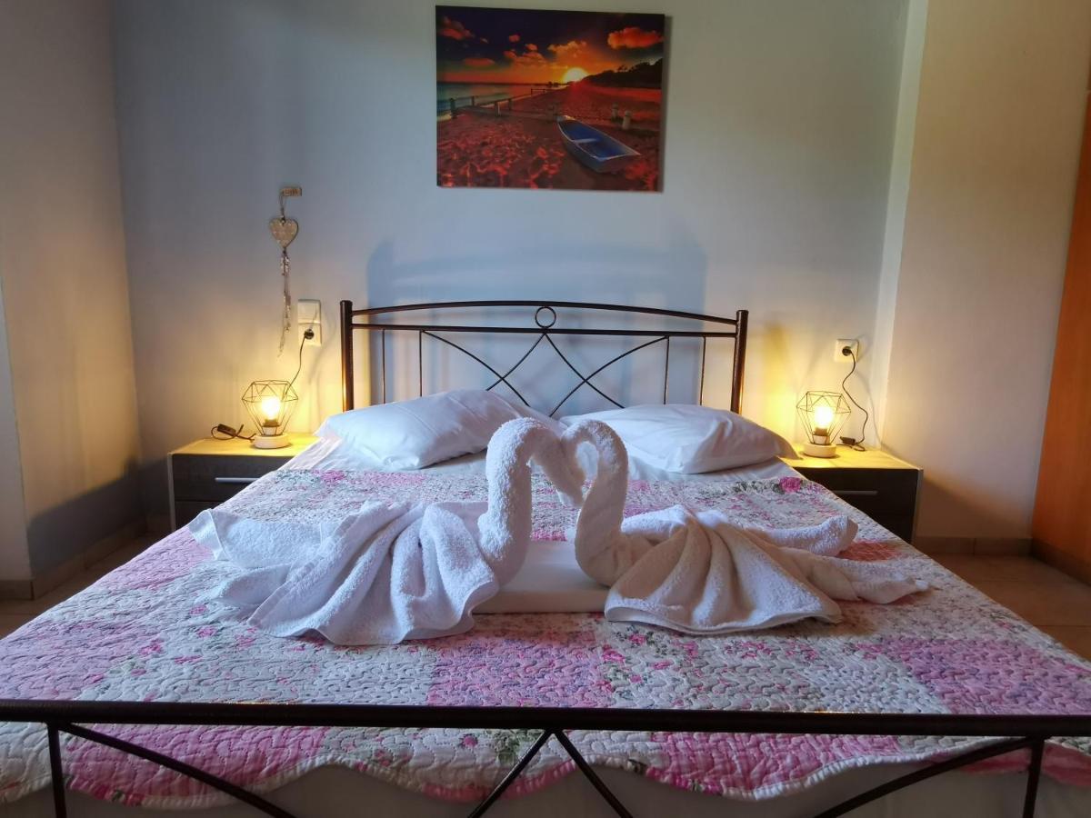 Iris Studios Áyios Nikítas Exteriör bild
